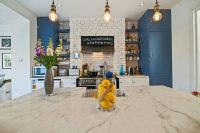 Kitch.additional photo