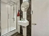 En Suite Shower Room