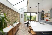 Kitchen Diner.