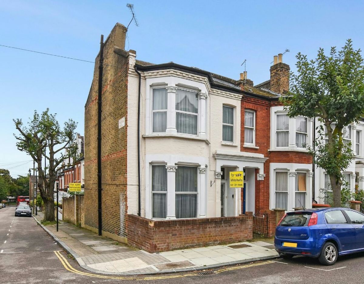 Parolles Road  Whitehall Park N19 3RD, London - £1,100,000