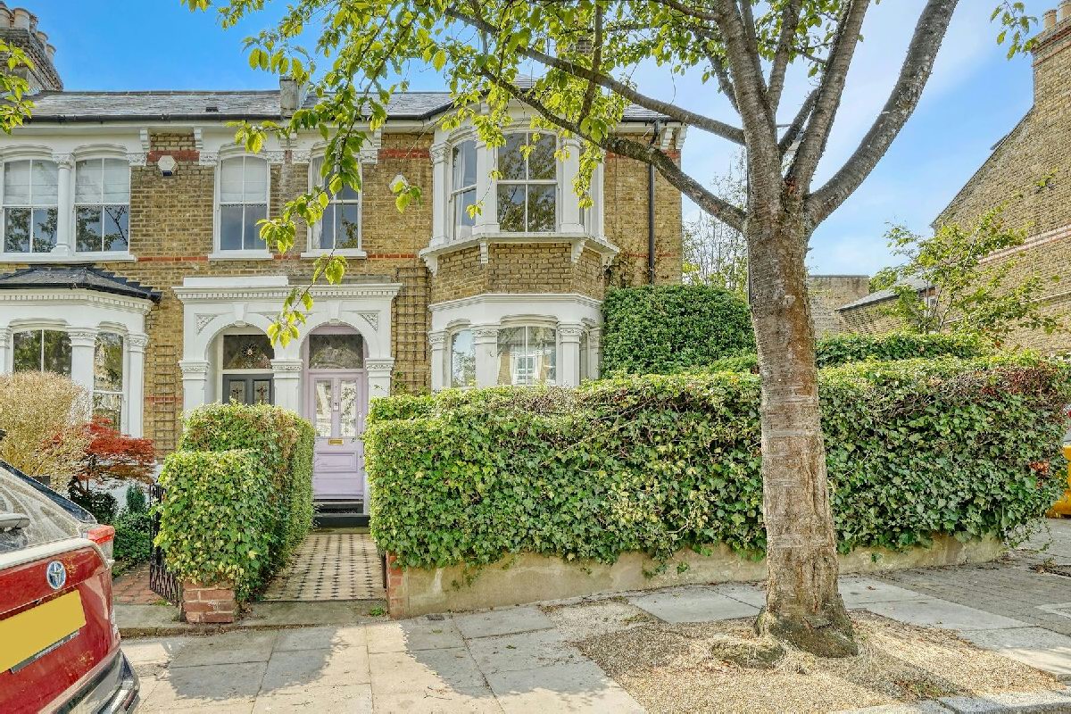 Ashmount Road  Whitehall Park N19 3BH, London - £1,395,000